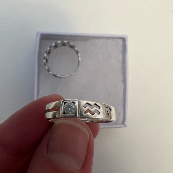 Ring Bundle - Picture 6 of 10